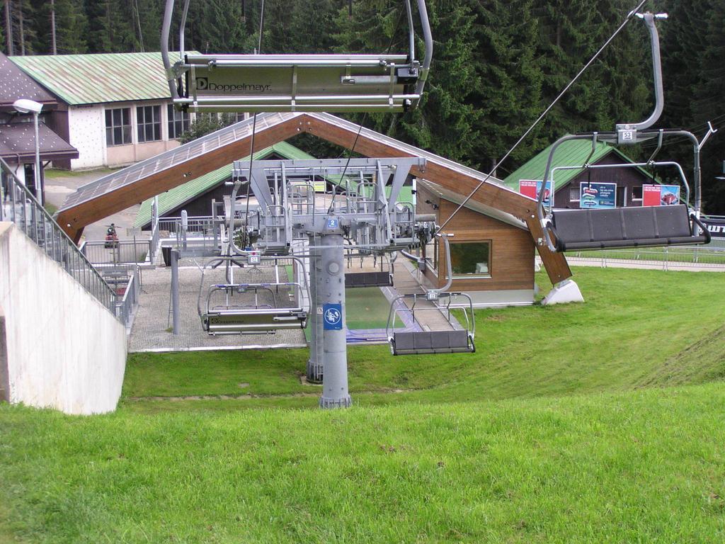 Ski & Bike Spicak Železná Ruda Стая снимка